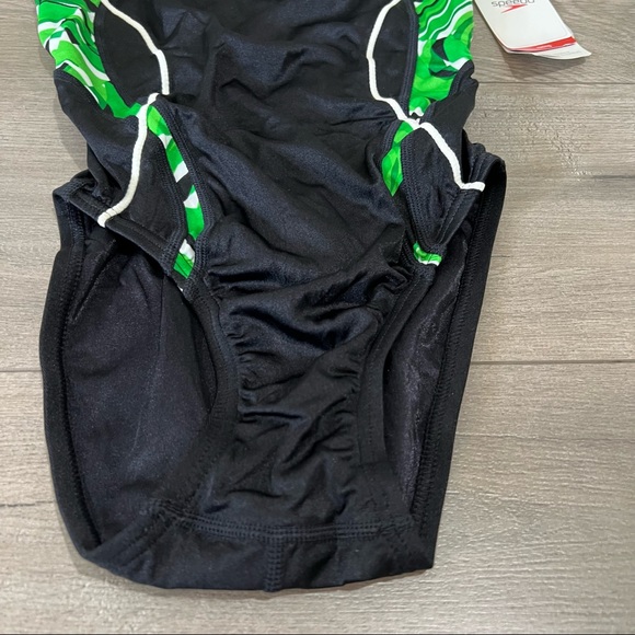 NWT Speedo Racing Swim One Piece Swimsuit Sz 26 Black/ Kelly Green - Picture 7 of 9